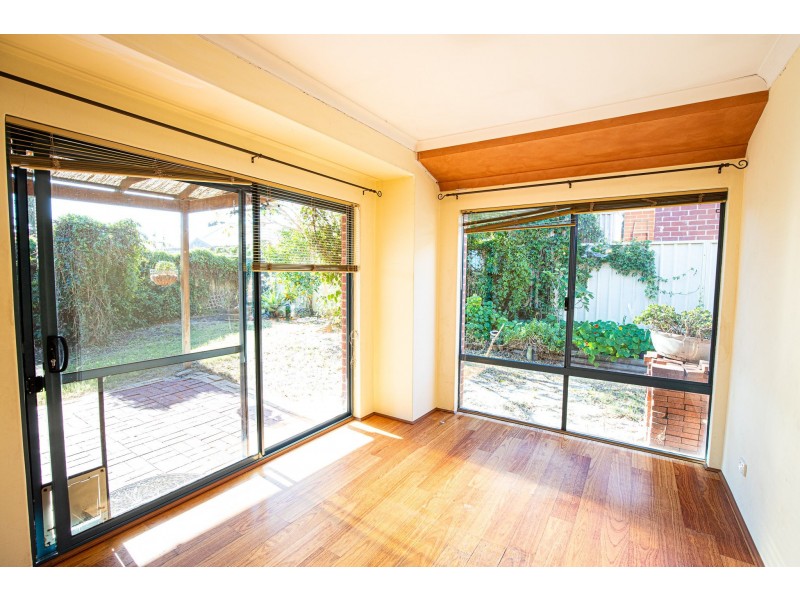 20 Lambertia Crescent, High Wycombe WA 6057