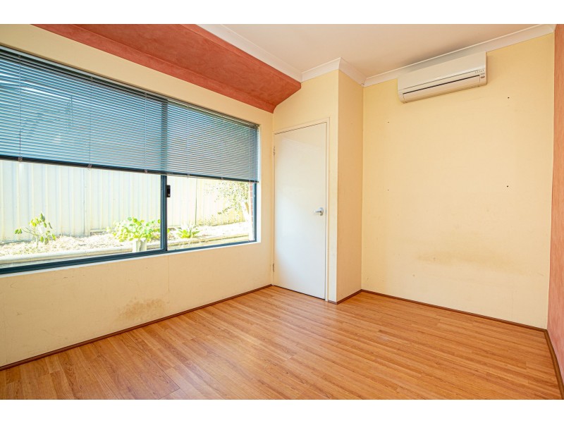 20 Lambertia Crescent, High Wycombe WA 6057