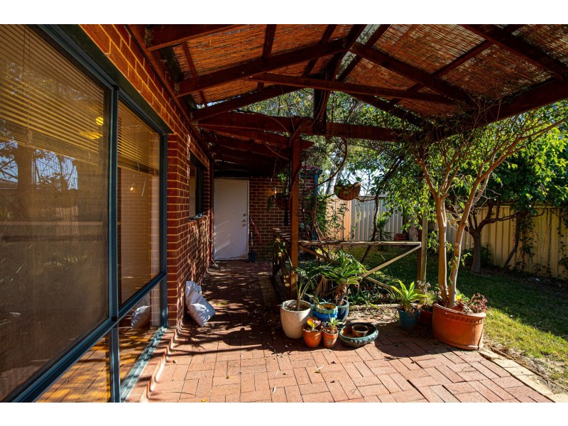 20 Lambertia Crescent, High Wycombe WA 6057