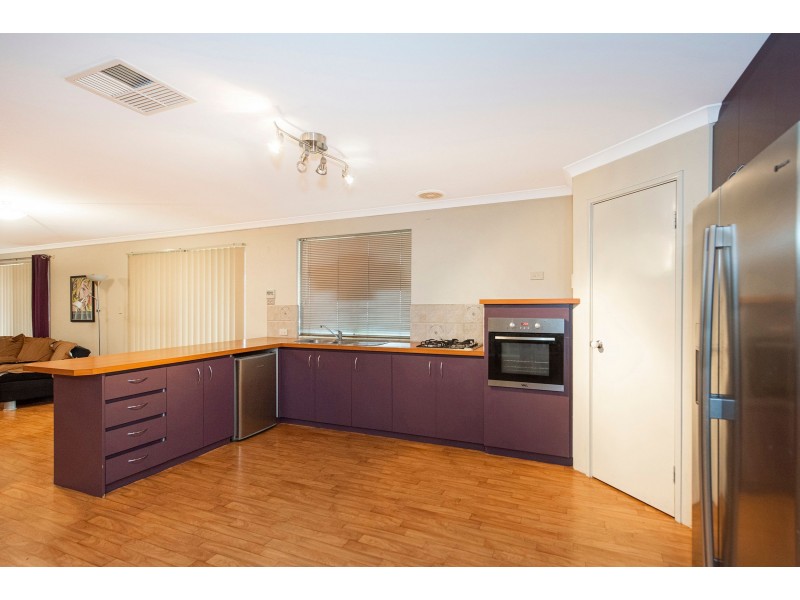 58 Larwood Crescent, High Wycombe WA 6057