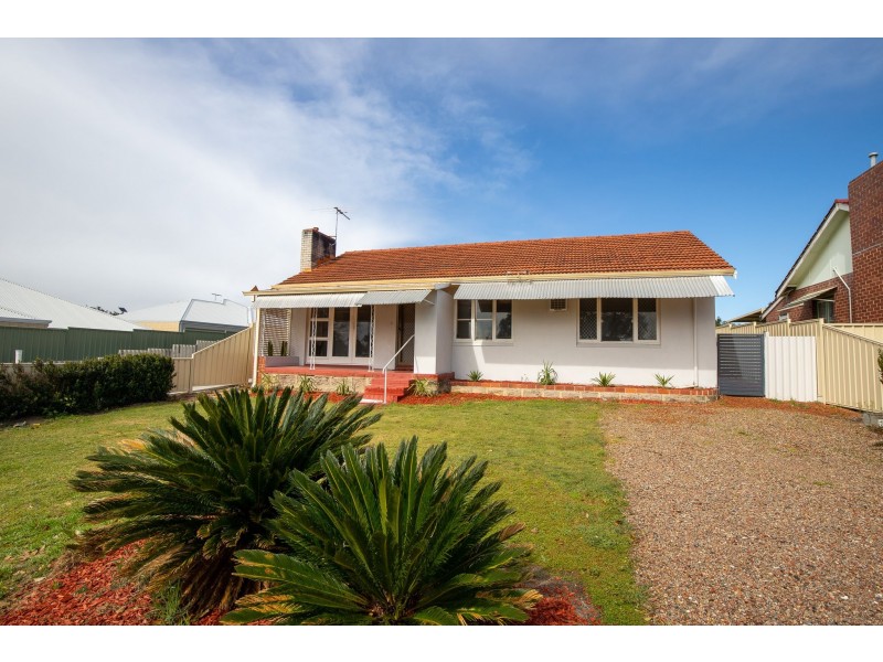 6 Fernan Road, High Wycombe WA 6057