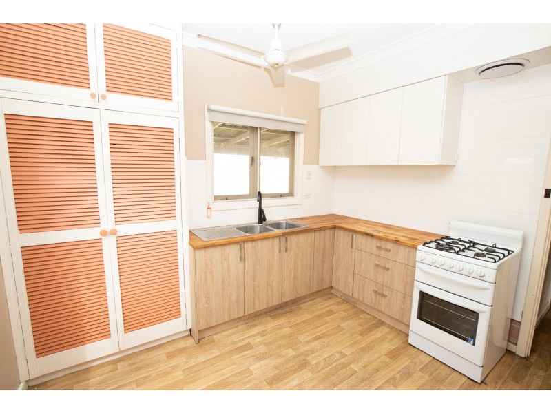 6 Fernan Road, High Wycombe WA 6057