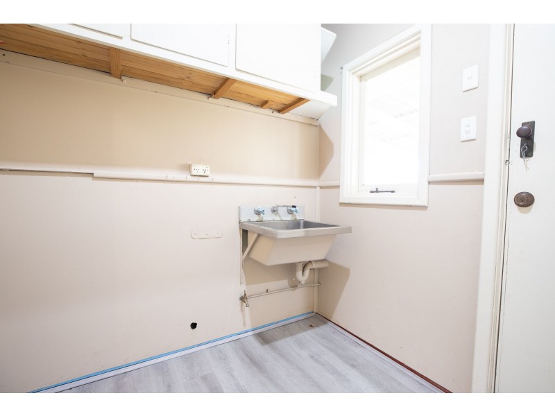 6 Fernan Road, High Wycombe WA 6057