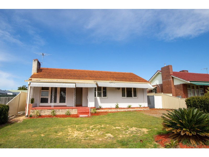 6 Fernan Road, High Wycombe WA 6057