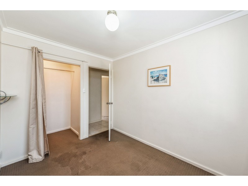 7 Hawkevale Road, High Wycombe WA 6057