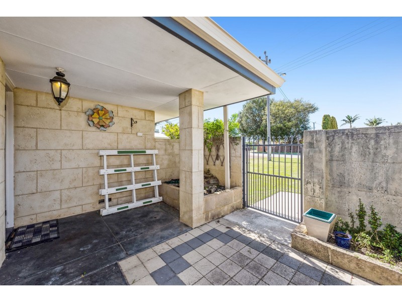 7 Hawkevale Road, High Wycombe WA 6057