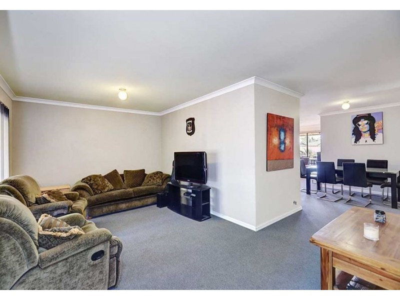 10 Littlefield Road, High Wycombe WA 6057