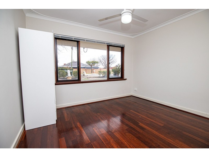 62 Maida Vale Road, Maida Vale WA 6057