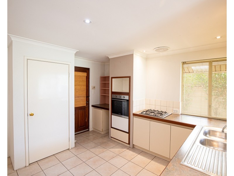 53 Hardey East Road, Wattle Grove WA 6107