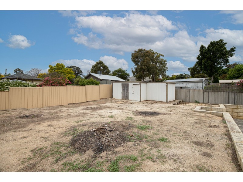 21 Noel Street, Helena Valley WA 6056