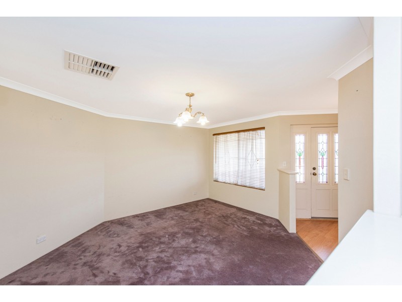 4 Catspaw Way, High Wycombe WA 6057