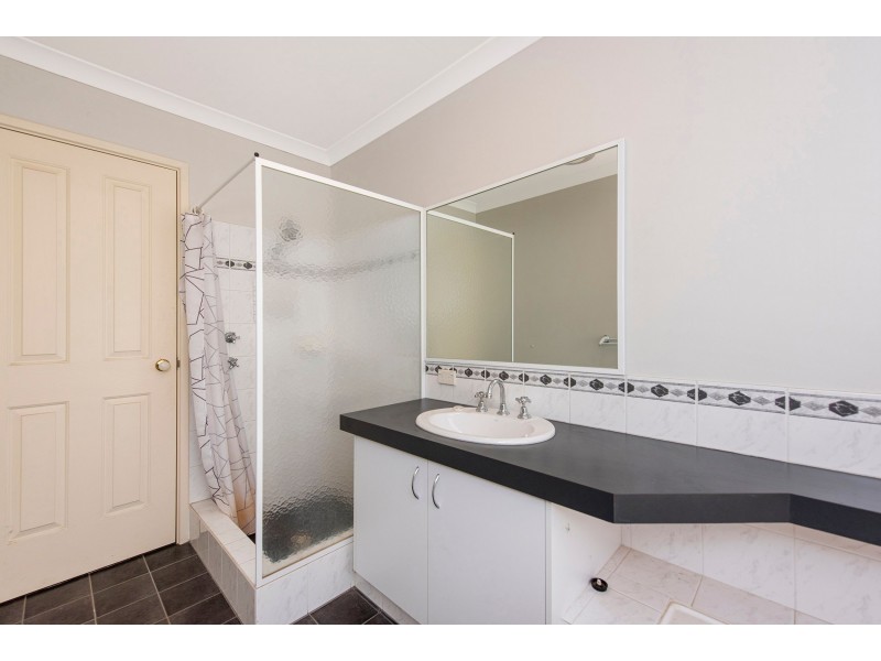 4 Catspaw Way, High Wycombe WA 6057
