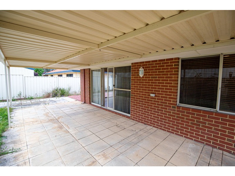 4 Catspaw Way, High Wycombe WA 6057