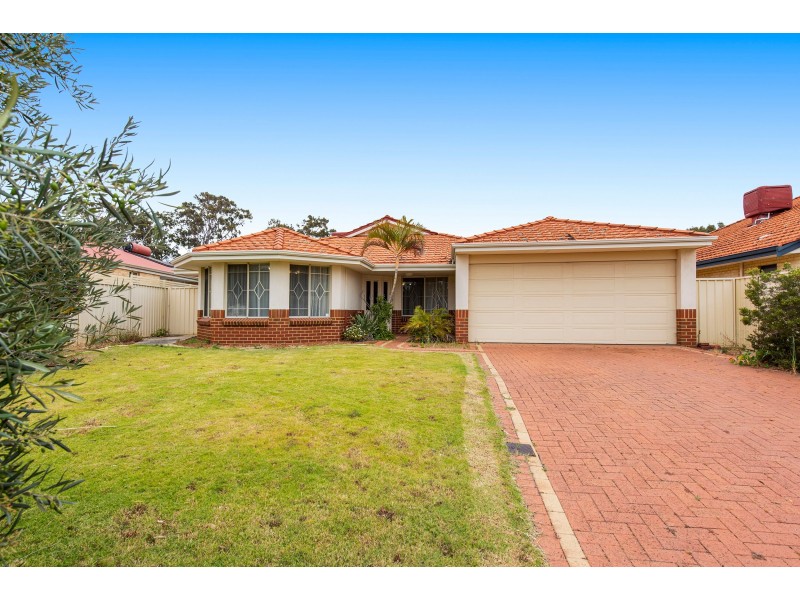 4 Catspaw Way, High Wycombe WA 6057