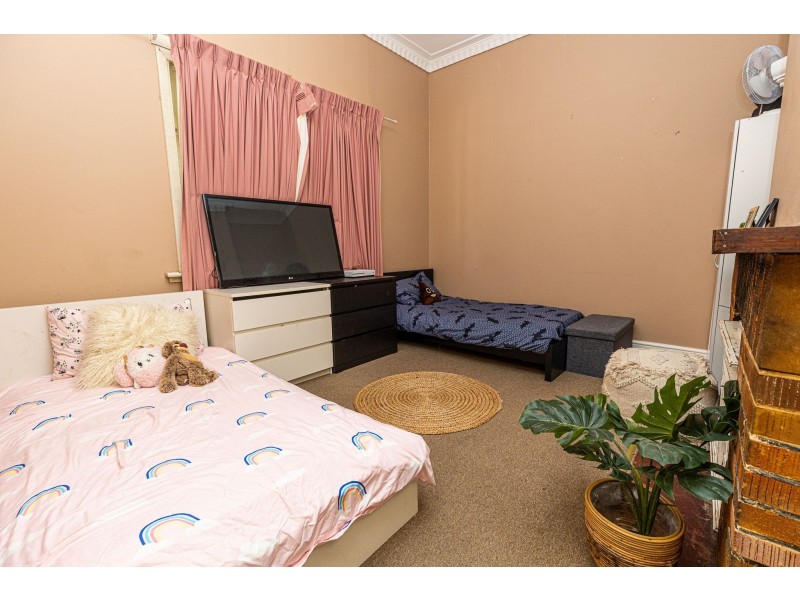 26 Kidman Avenue, South Guildford WA 6055