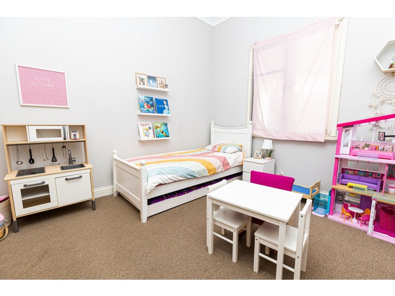 26 Kidman Avenue, South Guildford WA 6055