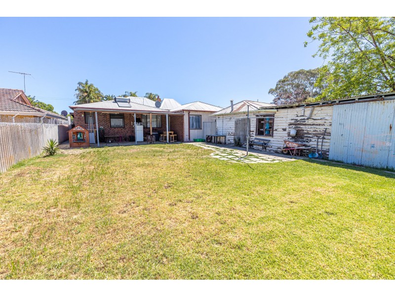 26 Kidman Avenue, South Guildford WA 6055