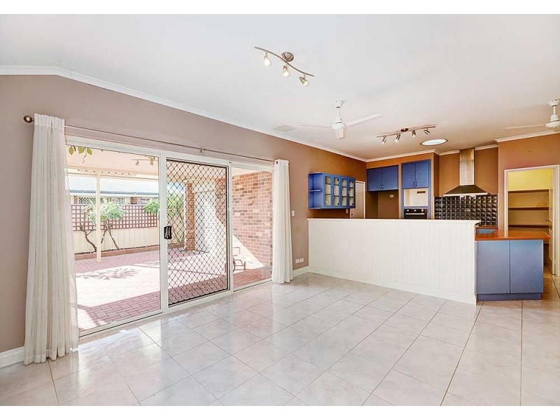 36c Lacey Street, Beckenham WA 6107