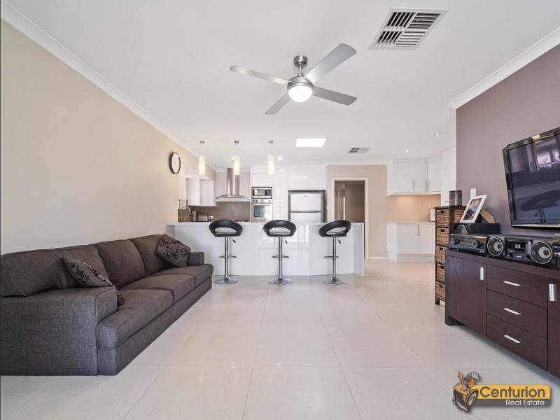 5 Curtis Street, Lesmurdie WA 6076