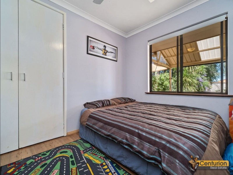 5 Curtis Street, Lesmurdie WA 6076