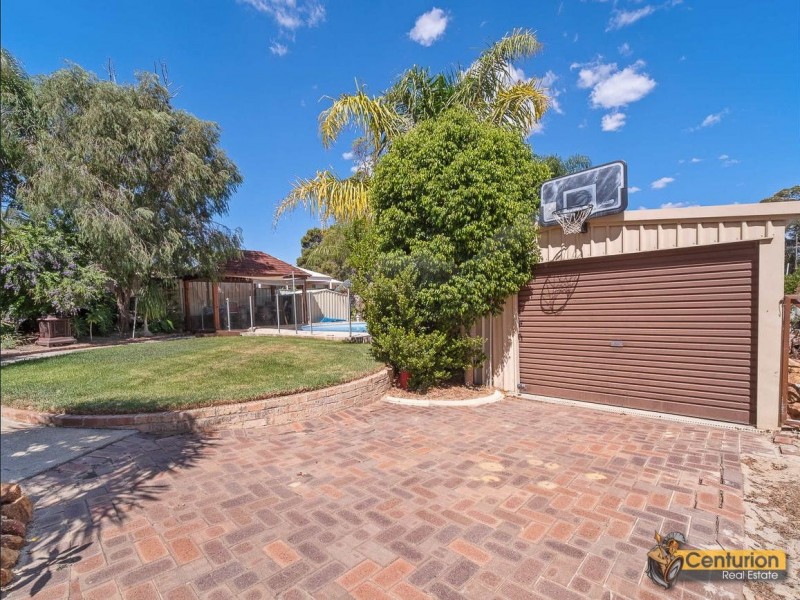 5 Curtis Street, Lesmurdie WA 6076