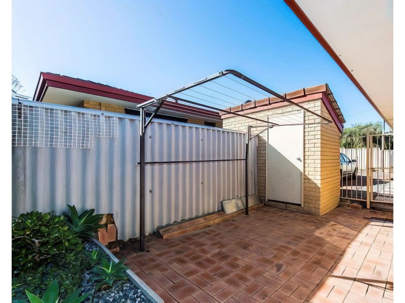 4/83 Epsom Avenue Redcliffe, Redcliffe WA 6104