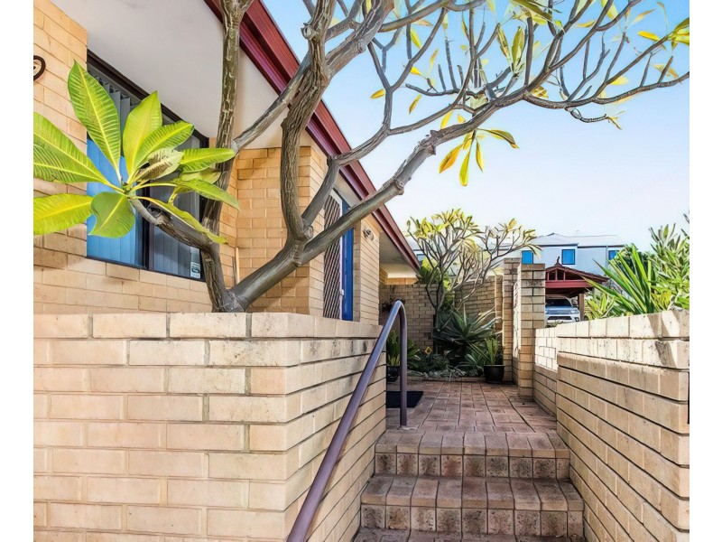 4/83 Epsom Avenue Redcliffe, Redcliffe WA 6104