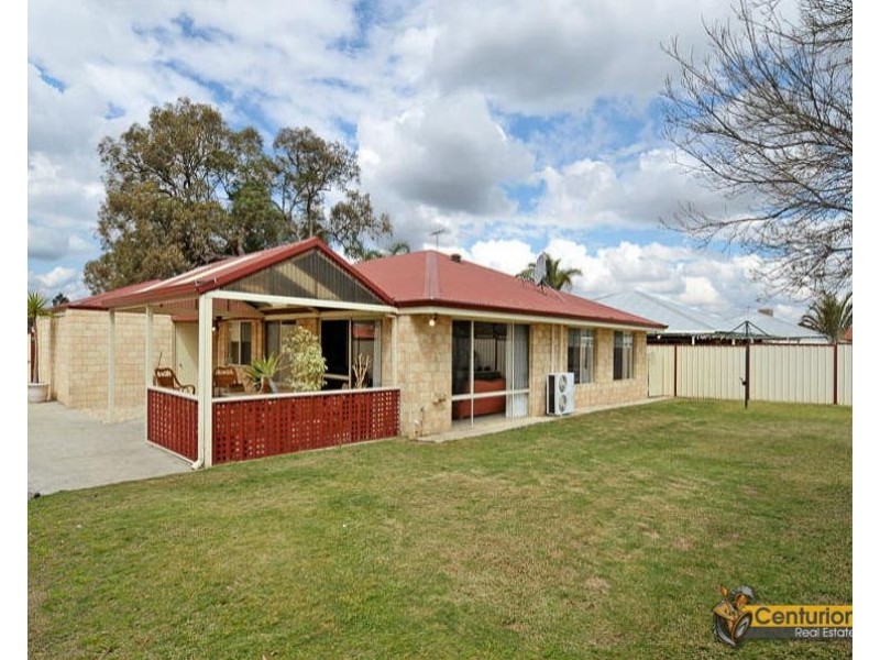 5 Warnt Court, South Guildford WA 6055