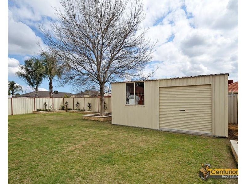 5 Warnt Court, South Guildford WA 6055