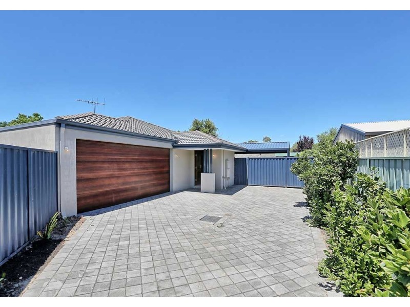 4A Somerset Street, Forrestfield WA 6058