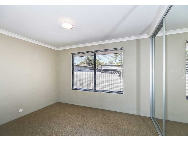 4A Somerset Street, Forrestfield WA 6058