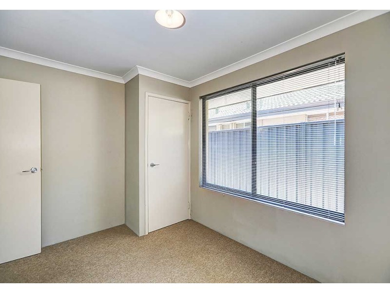 4A Somerset Street, Forrestfield WA 6058