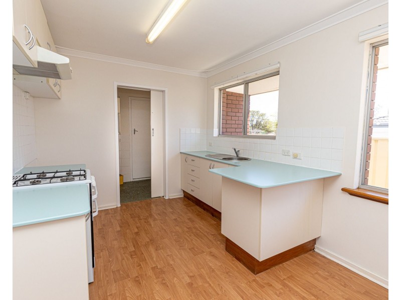 51 Netherwood Road, High Wycombe WA 6057