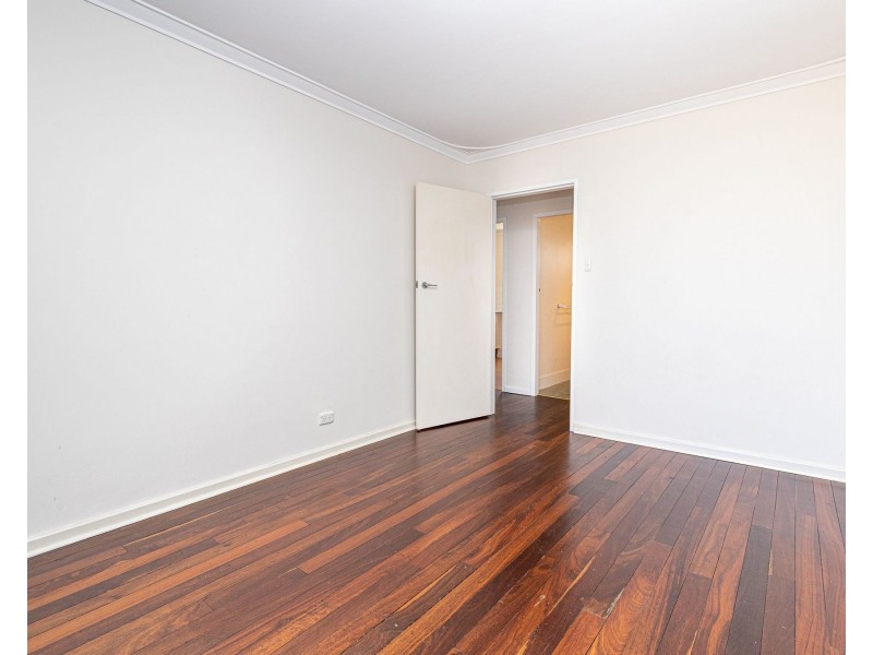 51 Netherwood Road, High Wycombe WA 6057