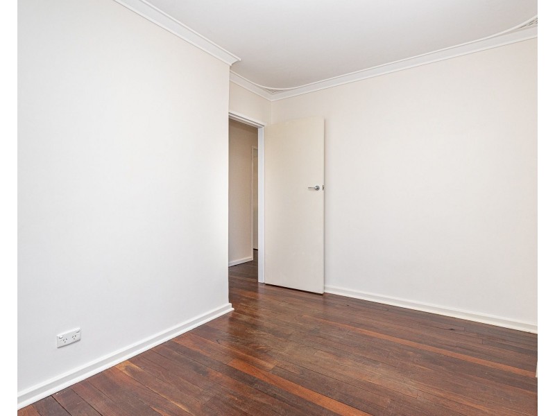 51 Netherwood Road, High Wycombe WA 6057