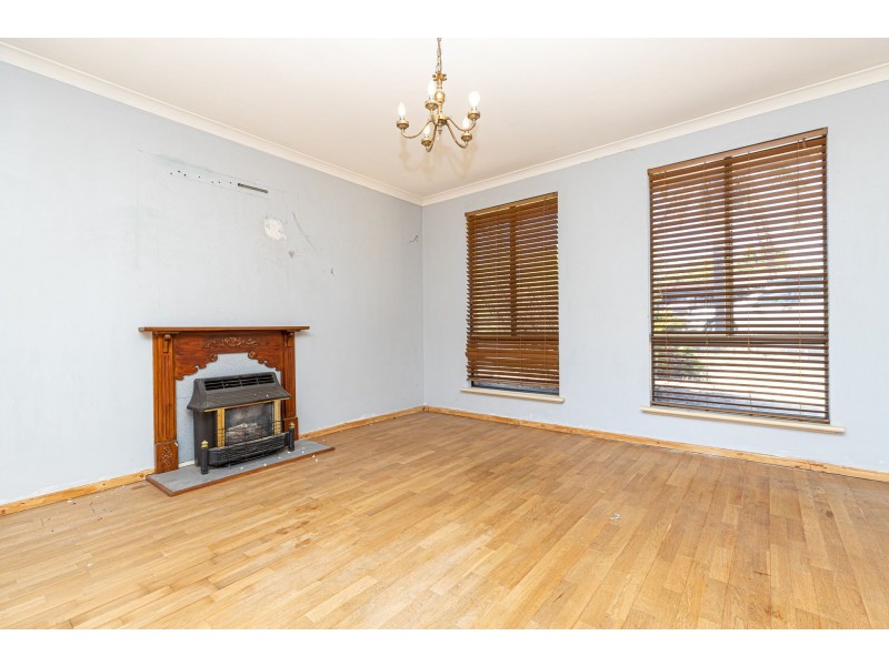 52 Tallerack Way, Forrestfield WA 6058