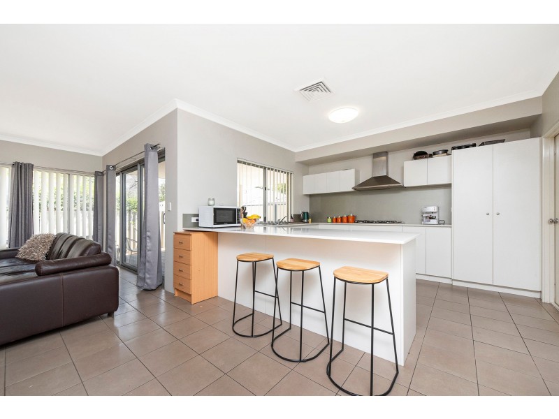 3/30 Albemarle Way, High Wycombe WA 6057