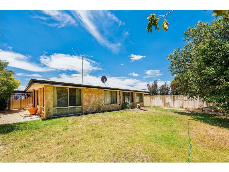 3 Bittern Close, Maida Vale WA 6057