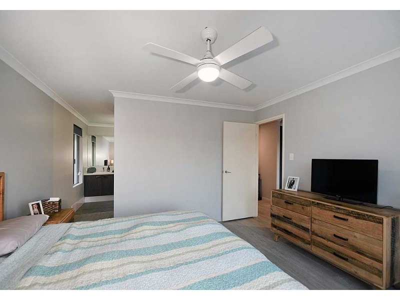 9 Lomandra Road, Helena Valley WA 6056