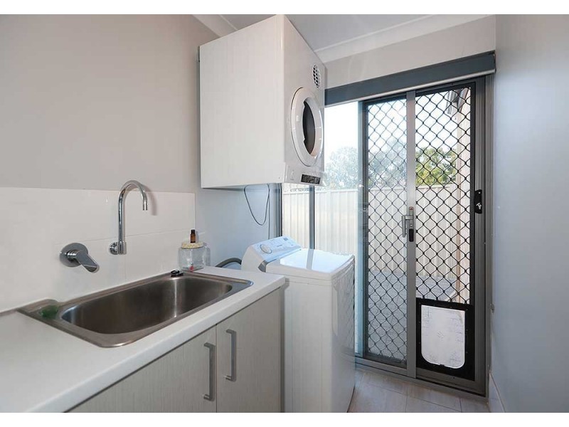 9 Lomandra Road, Helena Valley WA 6056