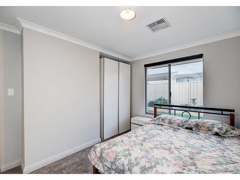 9 Lomandra Road, Helena Valley WA 6056