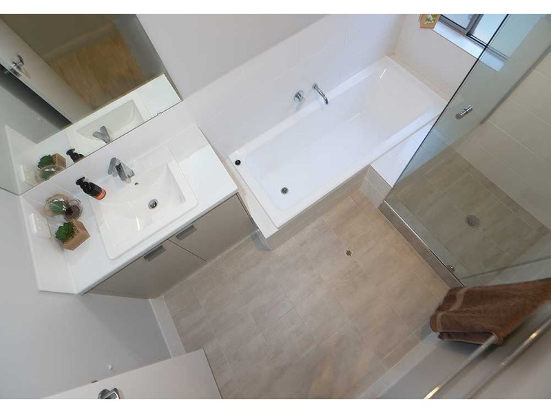 9 Lomandra Road, Helena Valley WA 6056