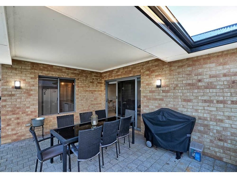 9 Lomandra Road, Helena Valley WA 6056