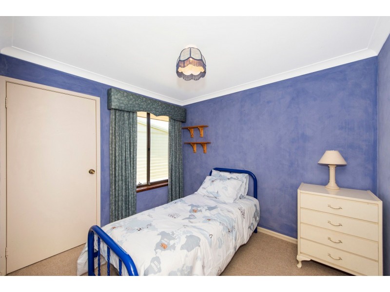 4 Birt Court, High Wycombe WA 6057