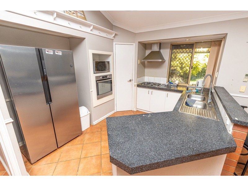 5 Parfitt Place, High Wycombe WA 6057