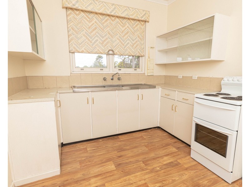 48 Western Avenue, High Wycombe WA 6057