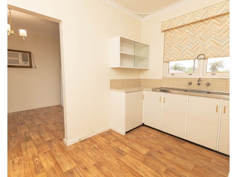 48 Western Avenue, High Wycombe WA 6057