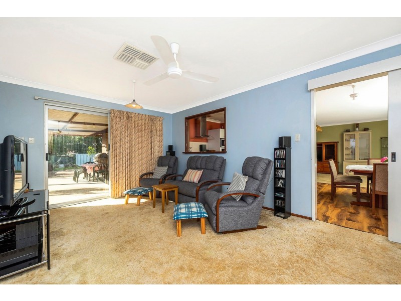 5 Citrus Grove, High Wycombe WA 6057