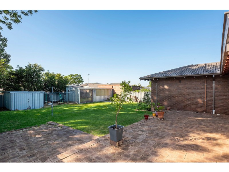 5 Citrus Grove, High Wycombe WA 6057
