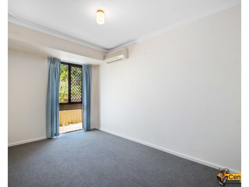 7 Robert Road, Kalamunda WA 6076